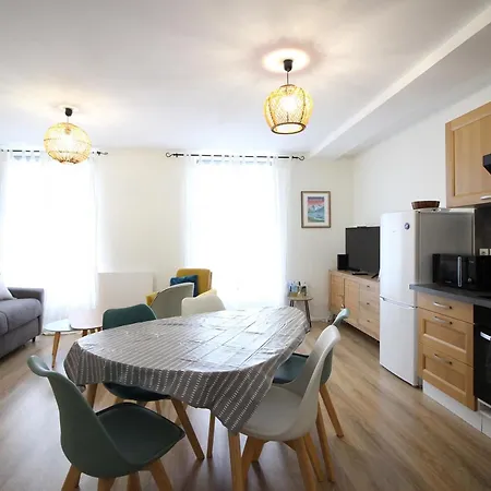 T2 Au Centre, Wi-fi, 4 Pers, Proche Thermes - Fr-1-608-282