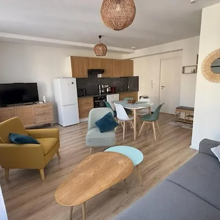 T2 Au Centre, Wi-fi, 4 Pers, Proche Thermes