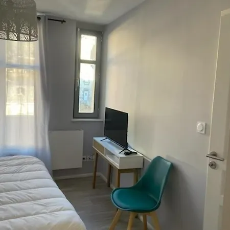 T2 Au Centre, Wi-fi, 4 Pers, Proche Thermes - Fr-1-608-282 * La Bourboule